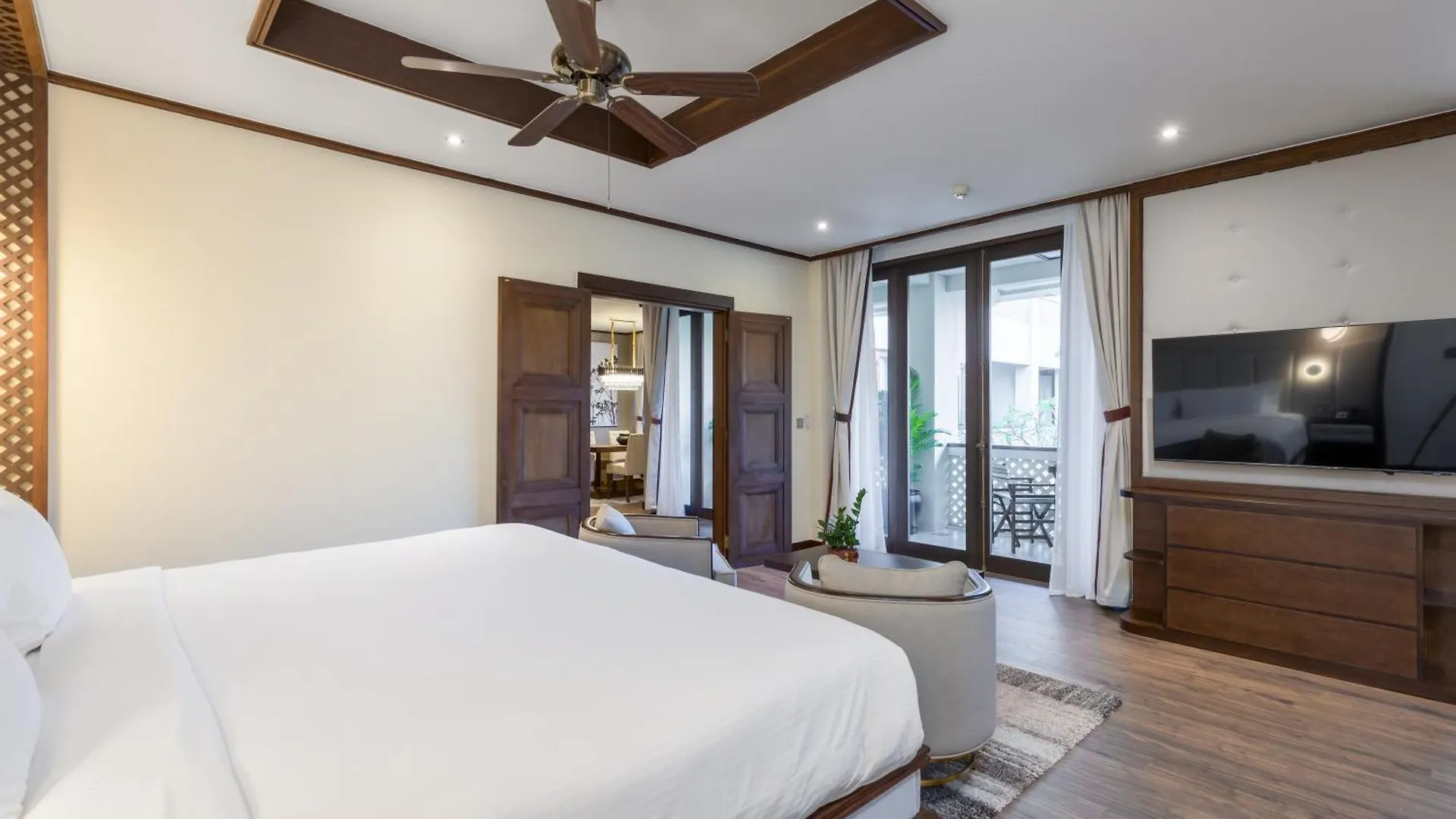 Almanity Hoi An Resort & Spa 5*,